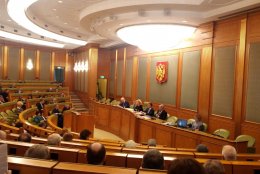 Профсоюзы поддержали законопроект о взыскании долгов до суда