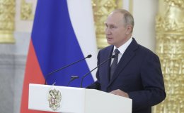 Президент РФ поставил задачи перед сенаторами