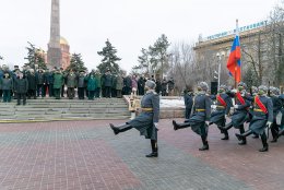 Волгоградцы почтили память героев