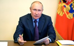 Путин потребовал убрать бессмысленные требования в социальной сфере