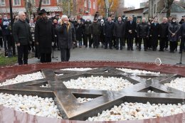В Волгограде открыли памятник жертвам Холокоста