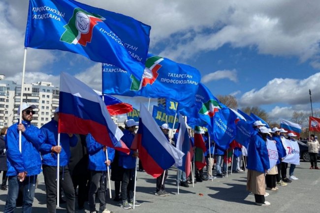 В Казани прошел митинг в поддержку профсоюзного автопробега