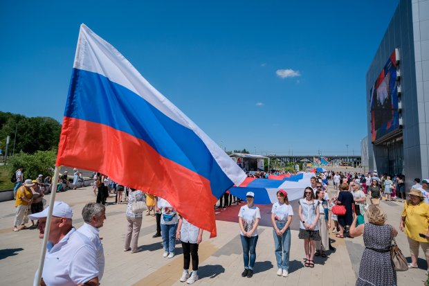 В Волгограде главные мероприятия праздника прошли в пойме реки Царицы