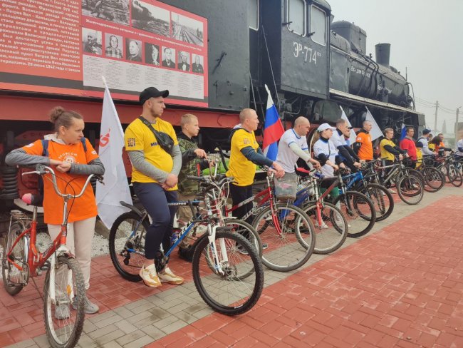 В Петров Вале прошел профсоюзный велопробег железнодорожников