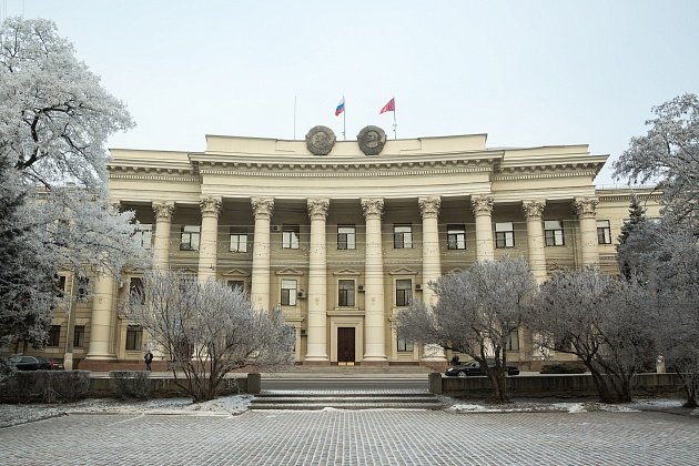 Андрей Бочаров предложил сделать выходными дни празднования юбилея Сталинградской Победы