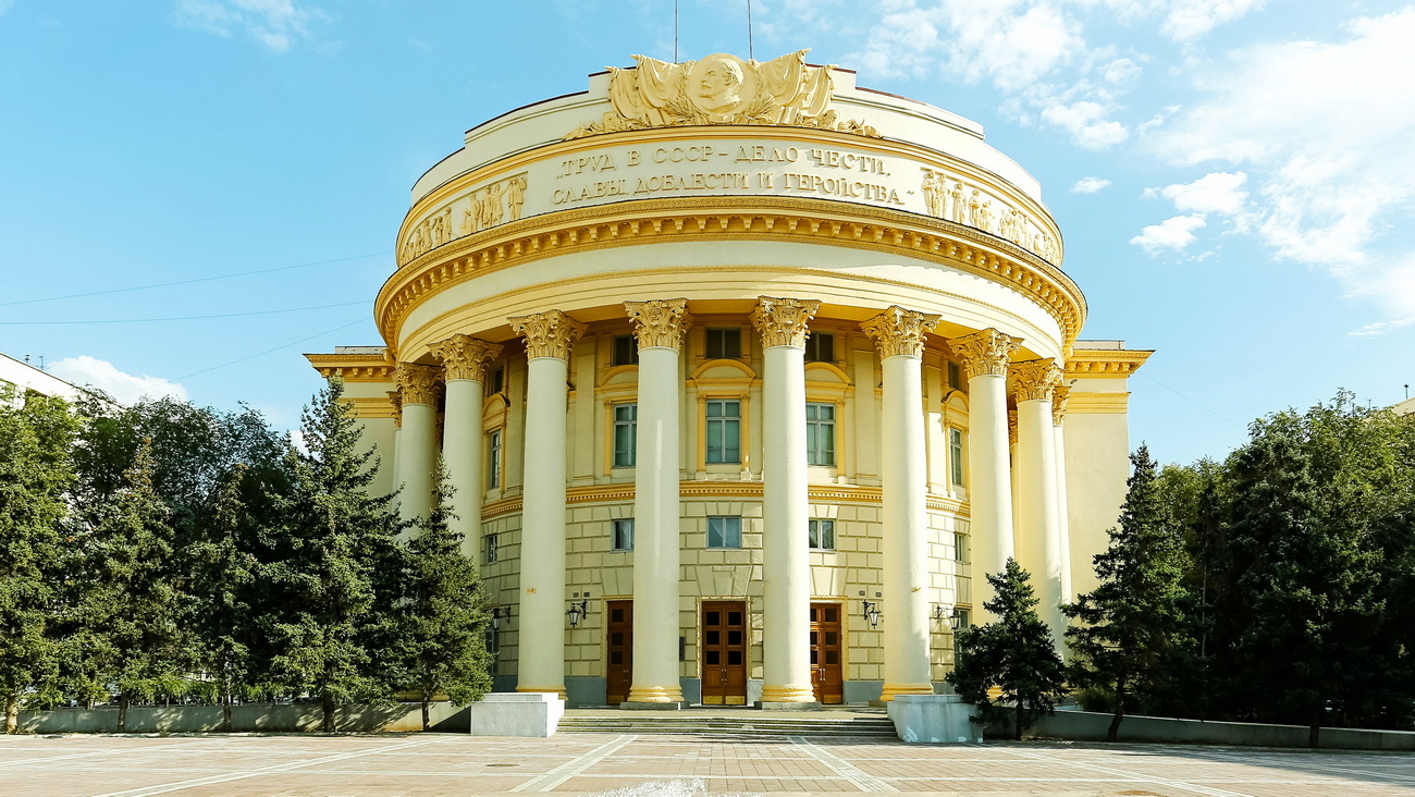 Стратегия единства: от отчетов к Первомаю